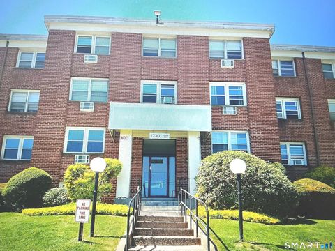 Photo of 1730 State Street #308, Hamden, CT 06517 (MLS # 24186111)
