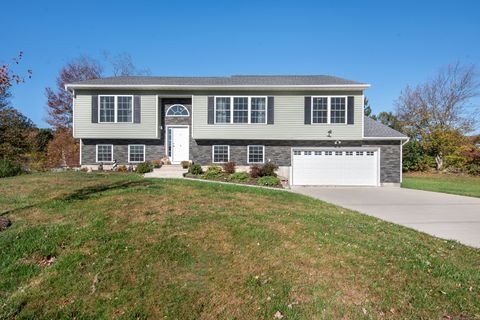 34 Pear Tree Drive Naugatuck CT 06770