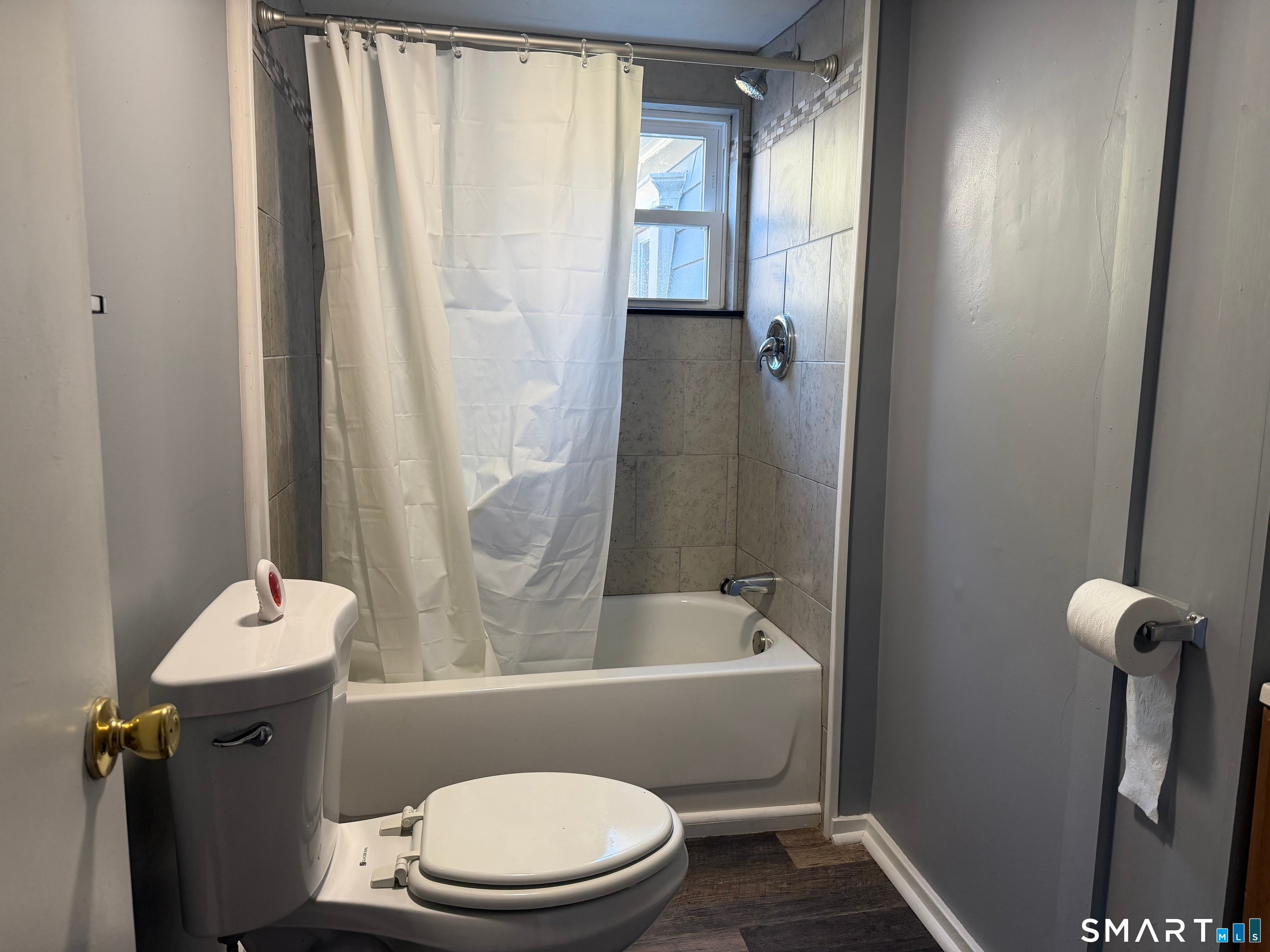 18 Pratt Street