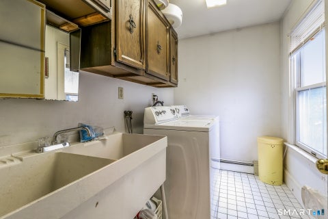 Tiny photo for 875 Cleveland Avenue, Bridgeport, CT 06604 (MLS # 24186159)