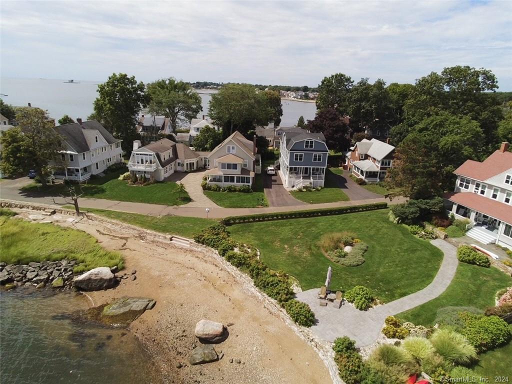 Rental Property at 29 E Haycock Point Road, Branford, Connecticut - Bedrooms: 4 
Bathrooms: 3 
Rooms: 9  - $12,000 MO.