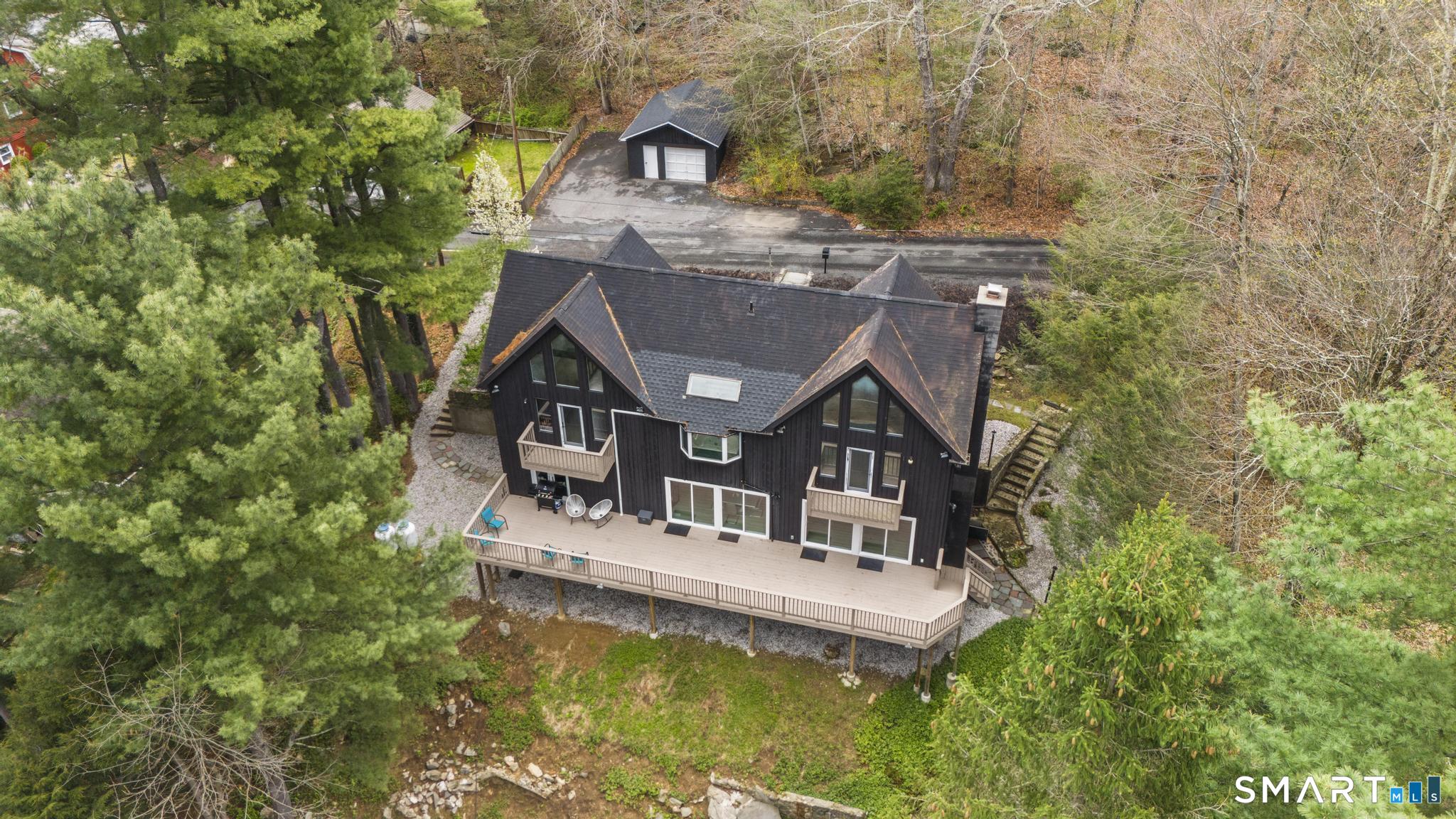 25 Hillside Drive
