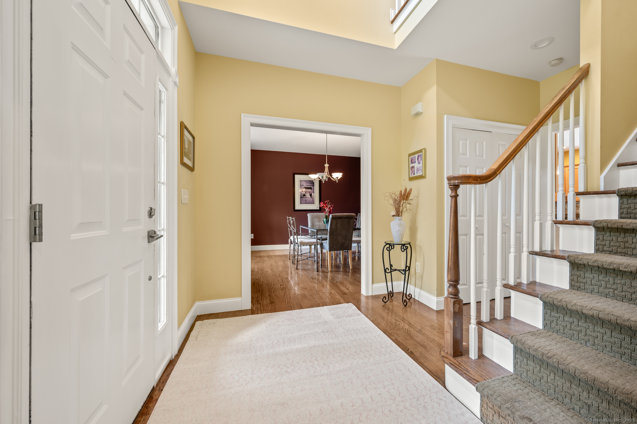 North Branford, Connecticut 06472, United States, 3 Bedrooms Bedrooms, ,3 BathroomsBathrooms,Residential,Pending,194977