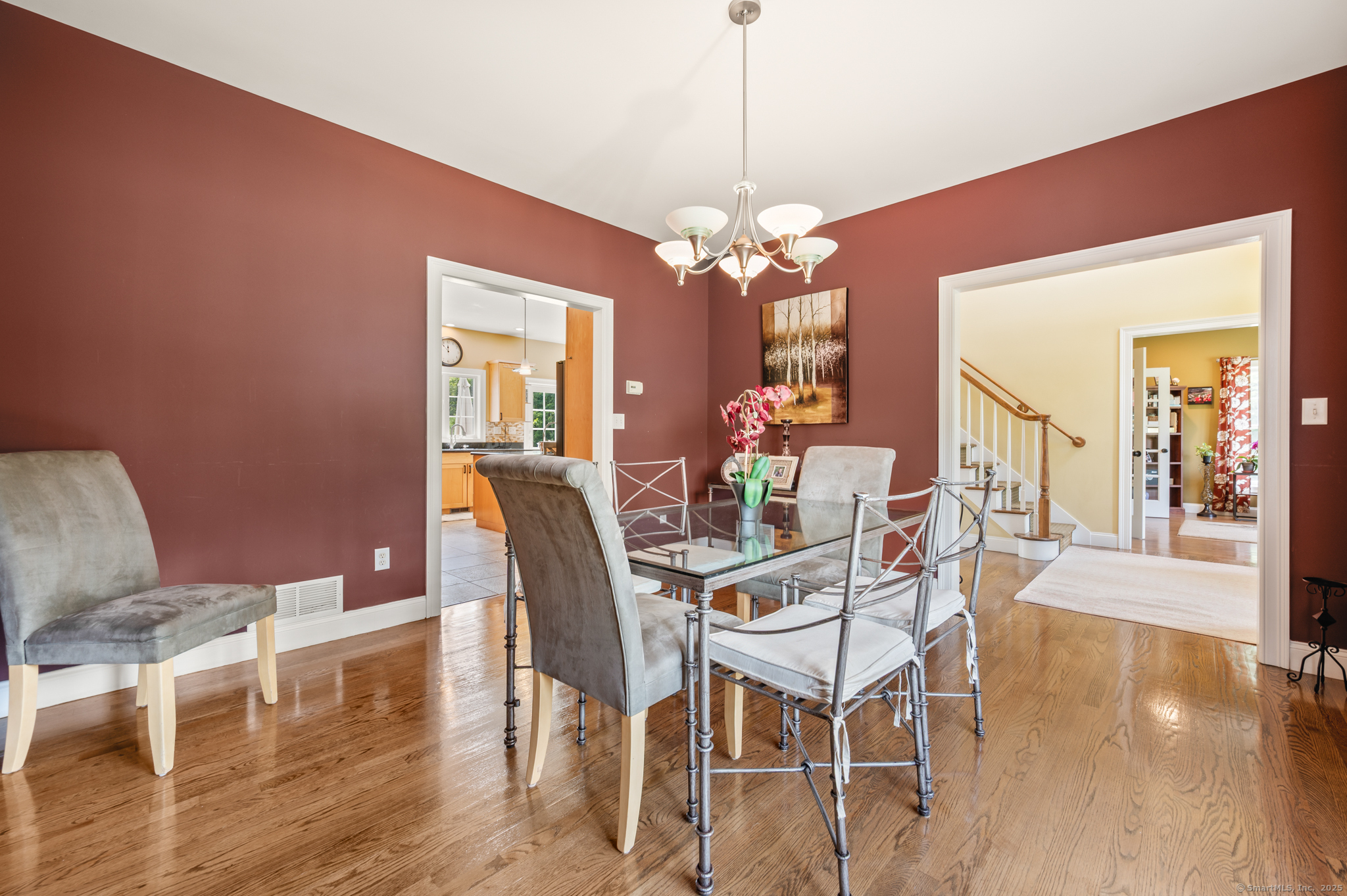 North Branford, Connecticut 06472, United States, 3 Bedrooms Bedrooms, ,3 BathroomsBathrooms,Residential,Pending,194977