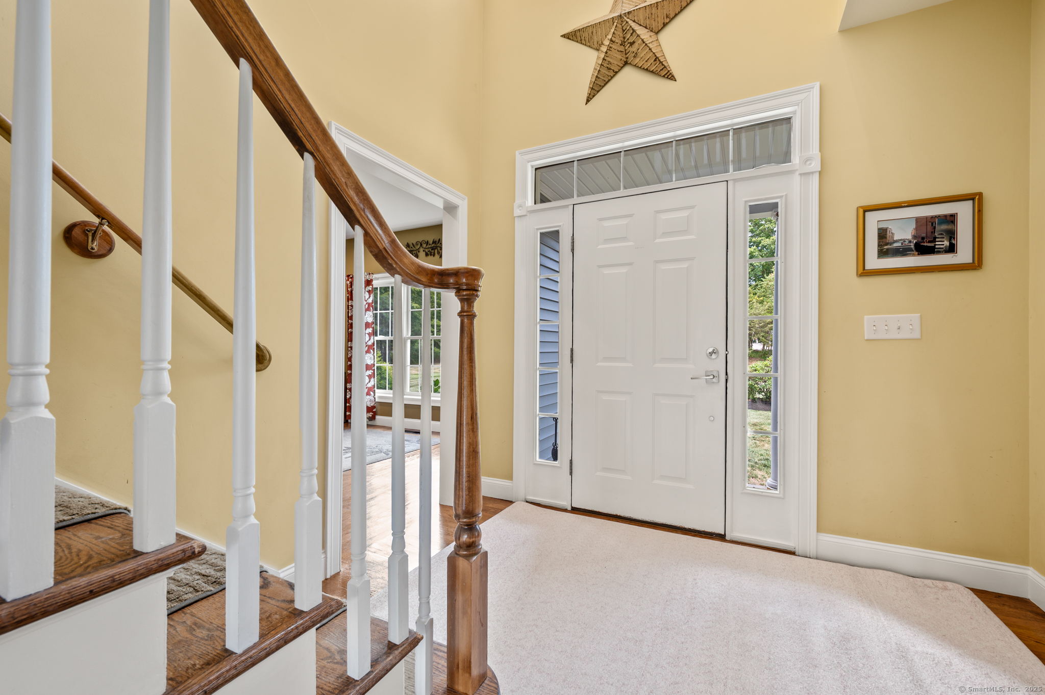 North Branford, Connecticut 06472, United States, 3 Bedrooms Bedrooms, ,3 BathroomsBathrooms,Residential,Pending,194977