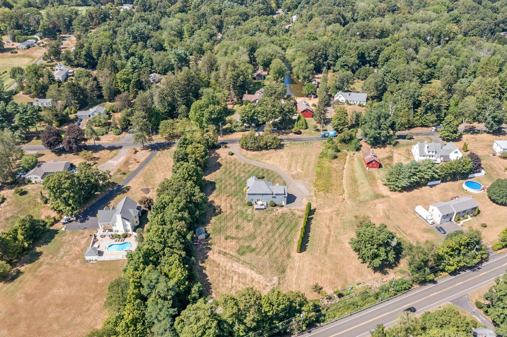 North Branford, Connecticut 06472, United States, 3 Bedrooms Bedrooms, ,3 BathroomsBathrooms,Residential,Pending,194977