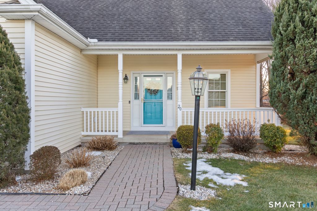 Photo of 20 Sanford Ridge #20, East Granby, CT 06026 (MLS # 24145837)