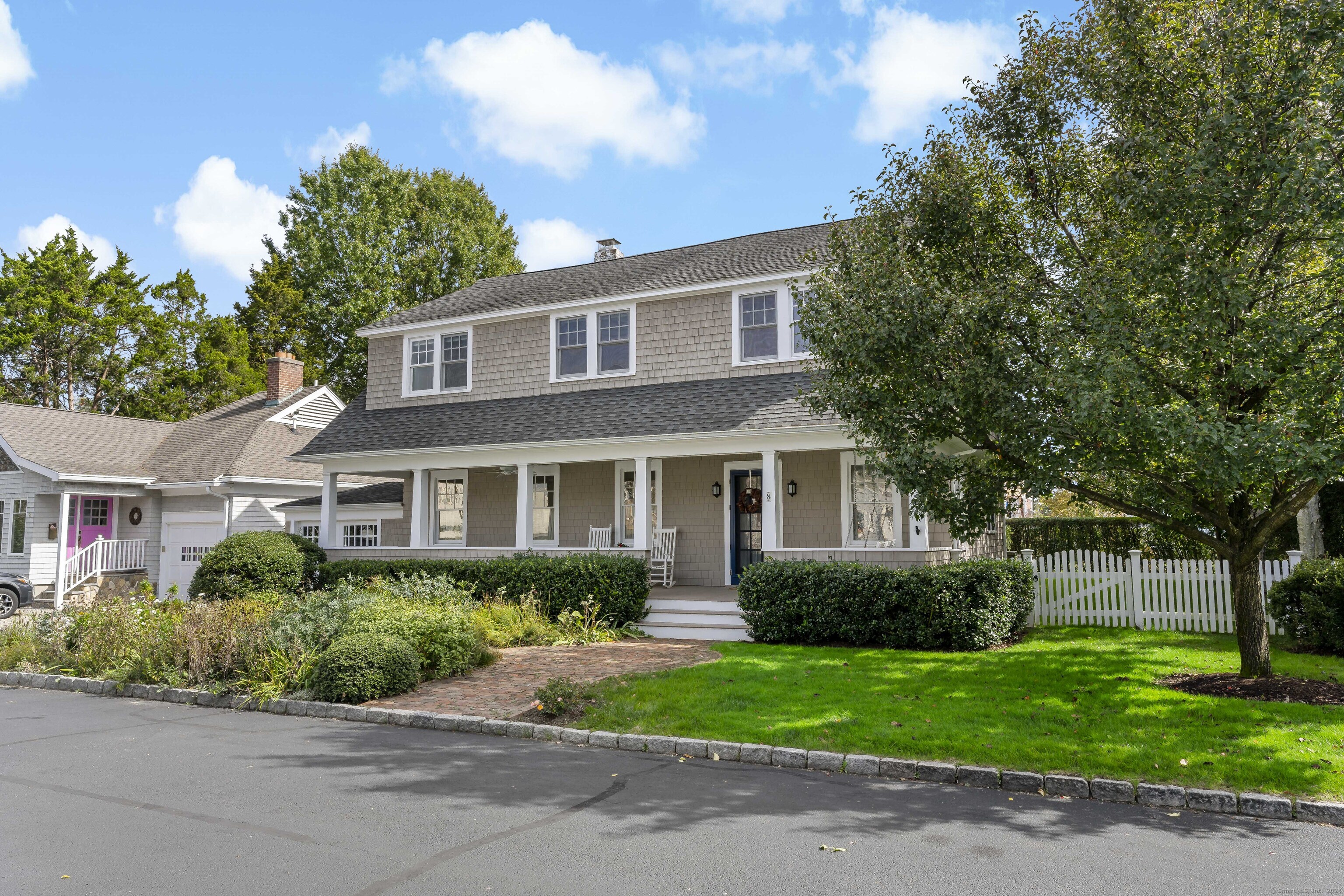 Rental Property at Park Lane, Norwalk, Connecticut - Bedrooms: 4 
Bathrooms: 3 
Rooms: 7  - $13,000 MO.