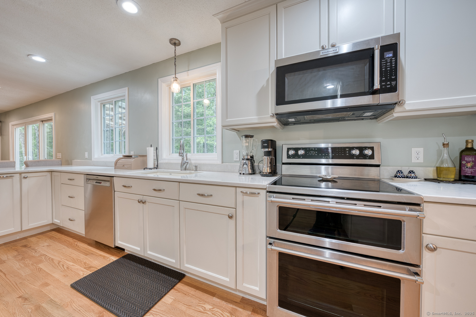 24 Marbella Lane, Tolland, Connecticut image 8