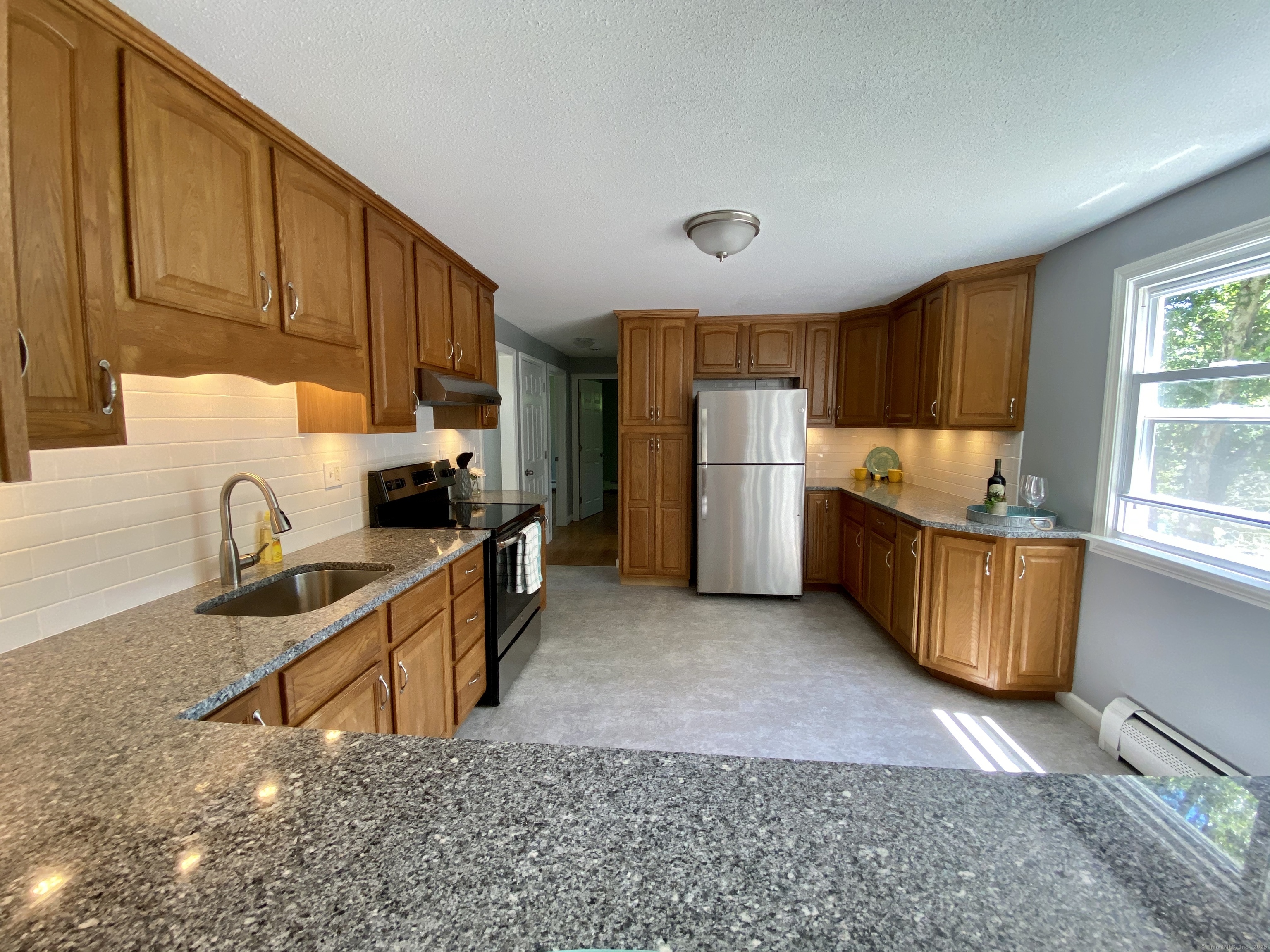 94 Glenstone Drive