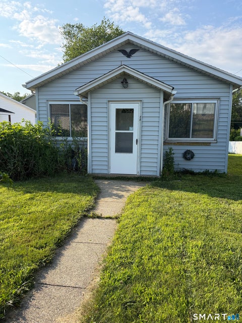 Photo of 48 Elk Avenue, Waterbury, CT 06708 (MLS # 24190532)