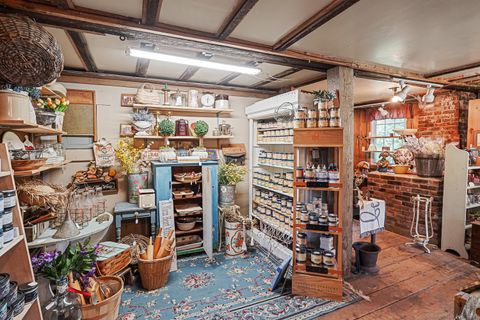 Tiny photo for 300 Route 169, Woodstock, CT 06281 (MLS # 24115567)