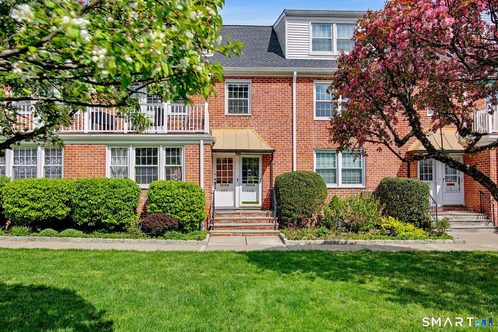 Photo of 128 Putnam Park #128, Greenwich, CT 06830 (MLS # 24169655)
