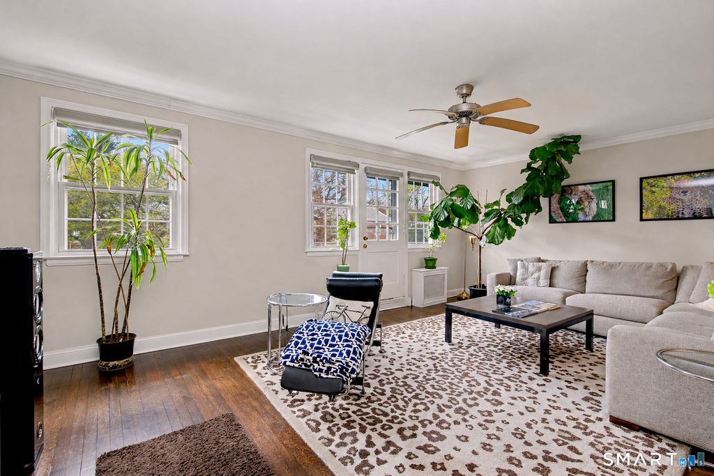 Photo of 128 Putnam Park #128, Greenwich, CT 06830 (MLS # 24169655)