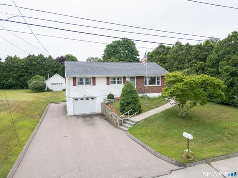 Photo of 8 Antoinette Street, Stonington, CT 06379 (MLS # 24188757)