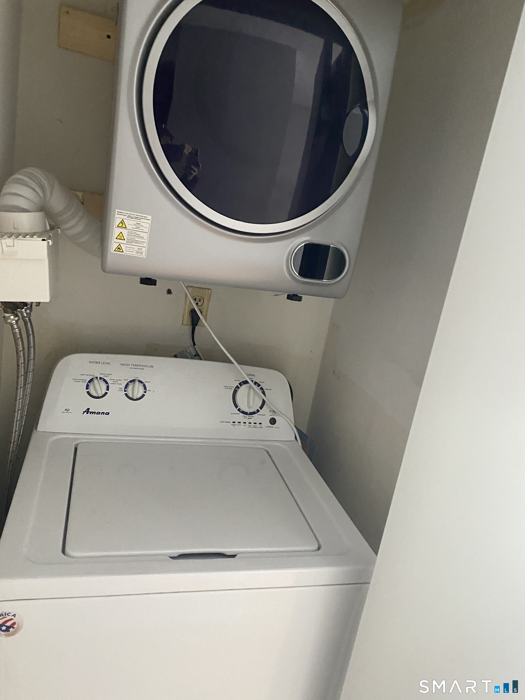 500 Darling Street 12J