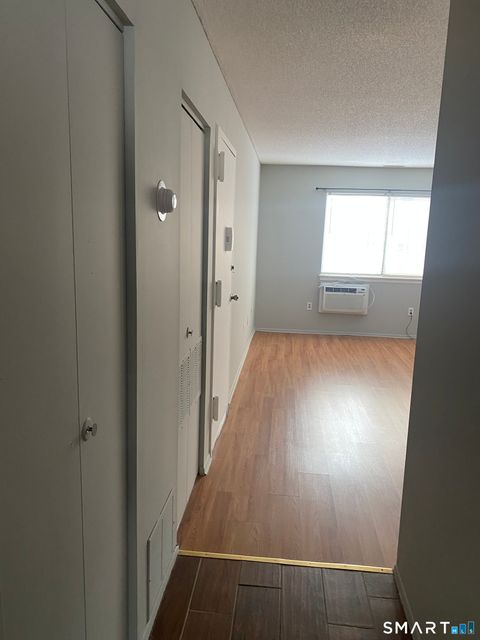 Tiny photo for 500 Darling Street #12J, Southington, CT 06489 (MLS # 24150391)