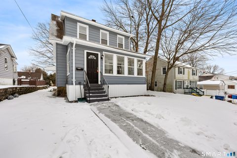 Photo of 114 Greenleaf Avenue, Waterbury, CT 06705 (MLS # 24148810)