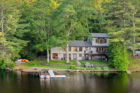 19 Hiawatha Heights Woodstock CT 06282
