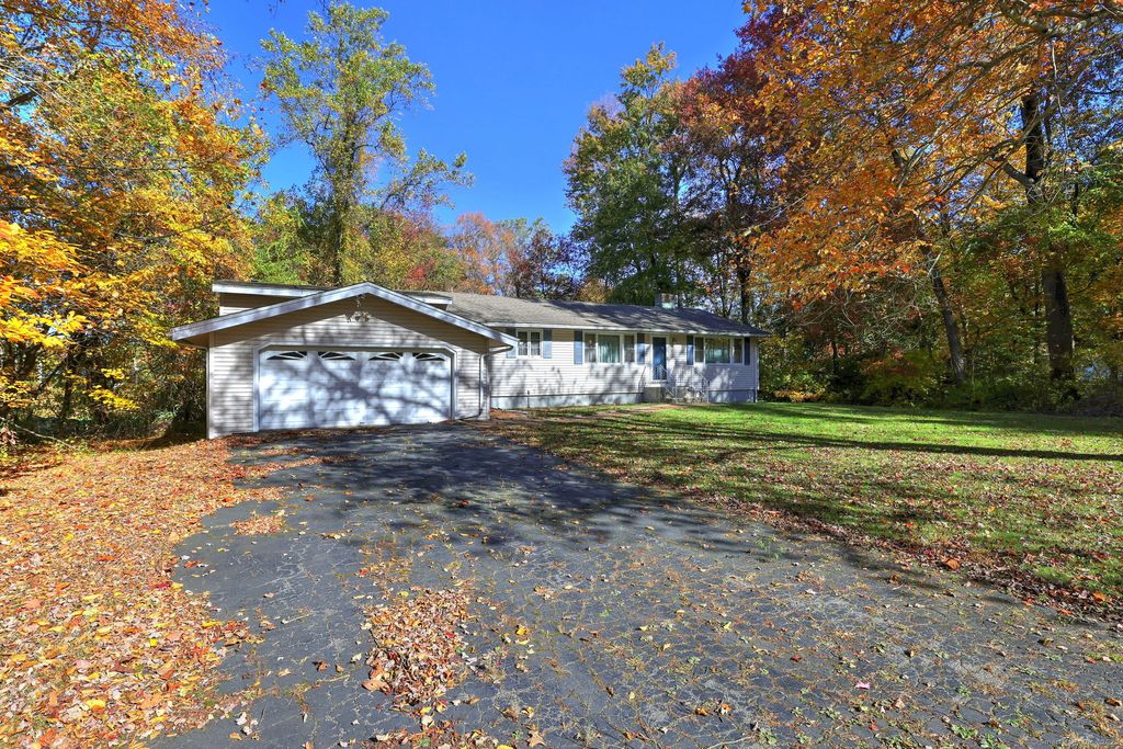 Photo of 3 Pam Bar Drive, Shelton, CT 06484 (MLS # 24134968)