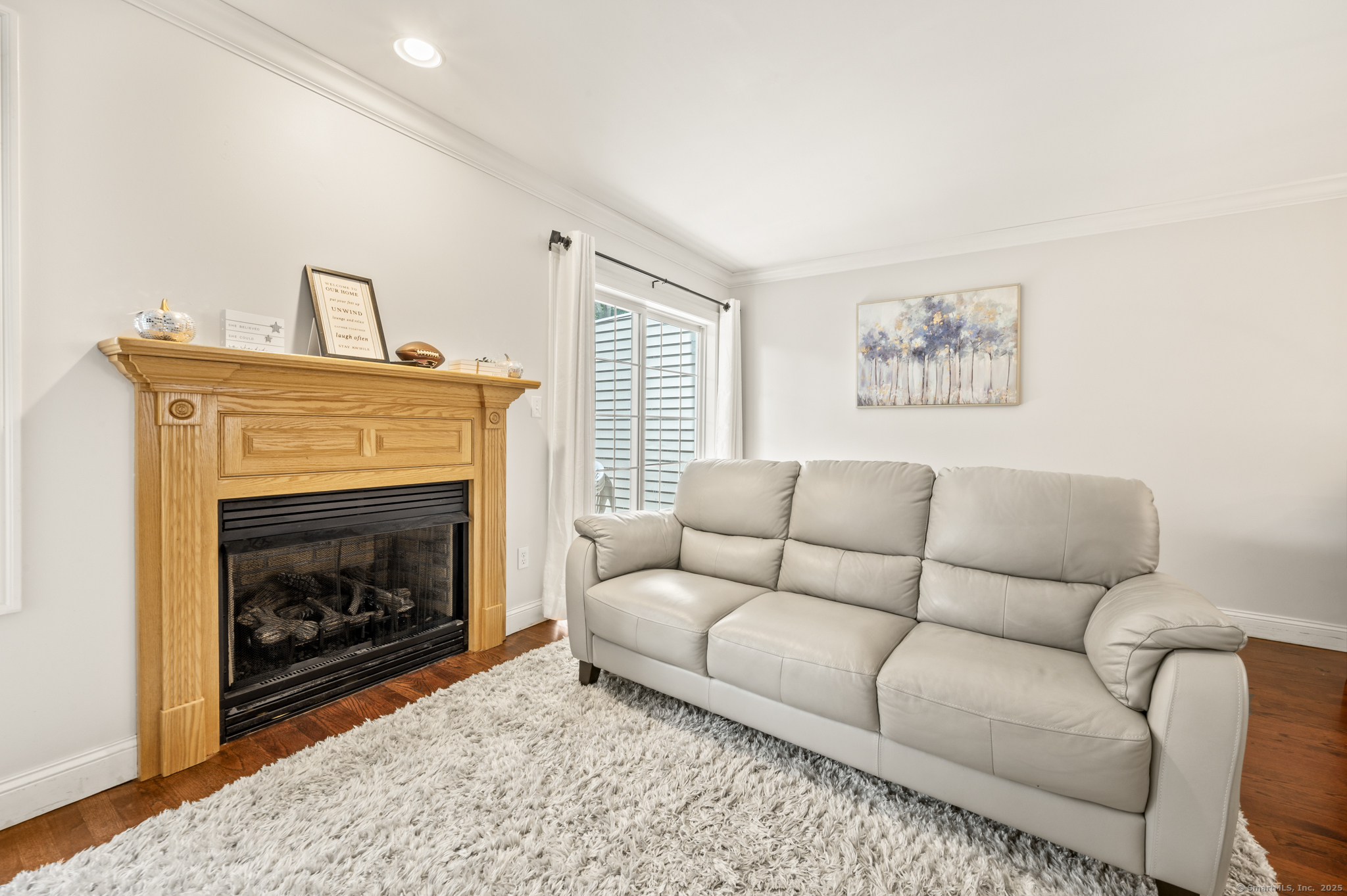 New Haven, Connecticut 06515, United States, 2 Bedrooms Bedrooms, ,2 BathroomsBathrooms,Residential,Coming Soon,173696