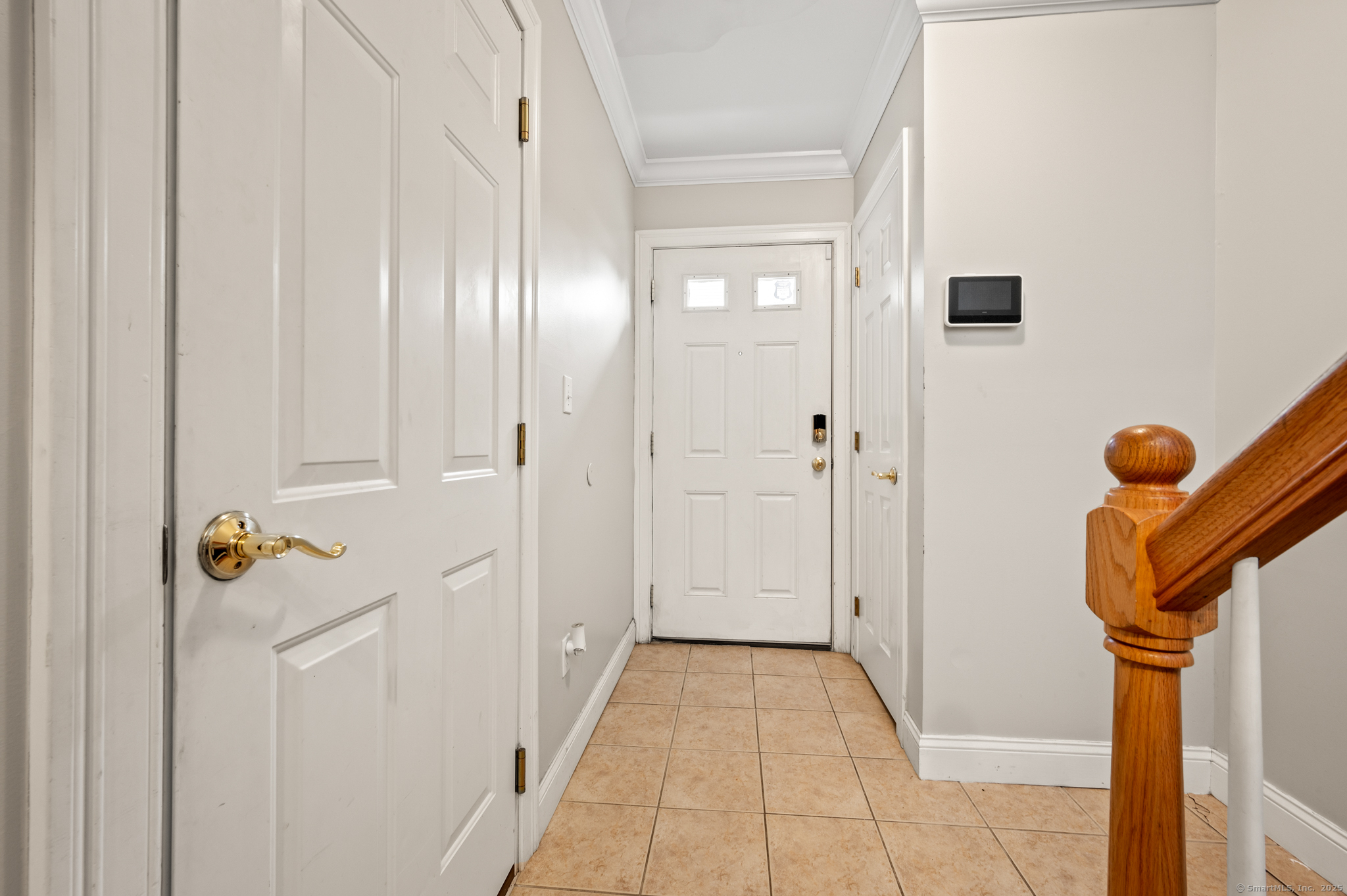 New Haven, Connecticut 06515, United States, 2 Bedrooms Bedrooms, ,2 BathroomsBathrooms,Residential,Coming Soon,173696