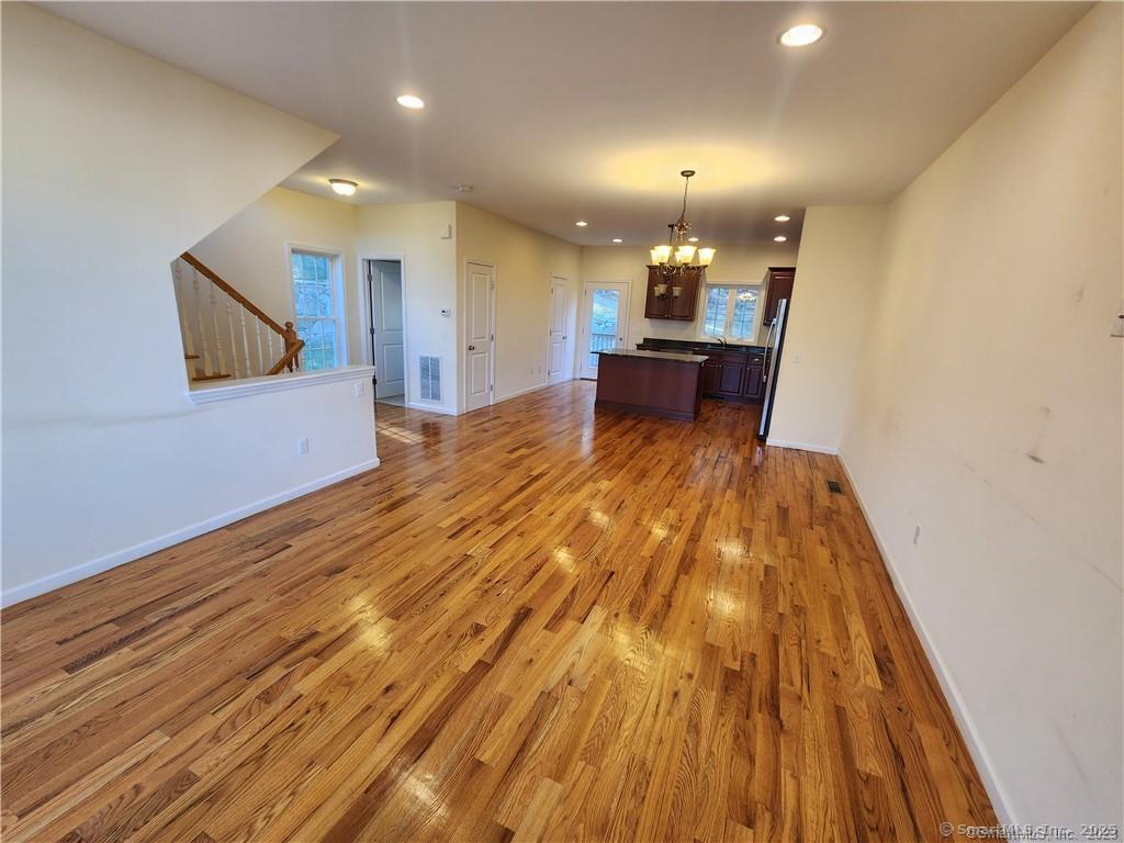 20 Short Oak Drive 20
