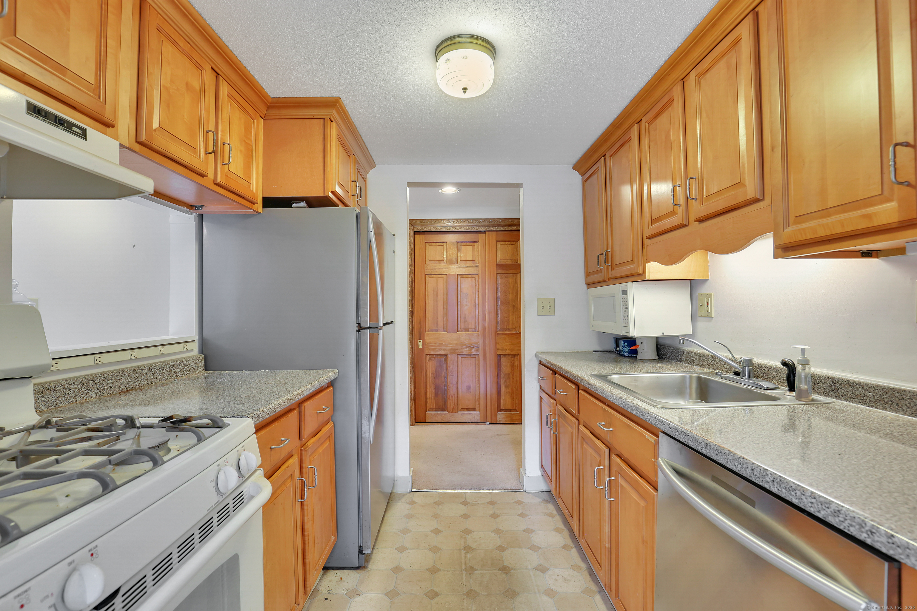 106 Brookwood Drive APT D