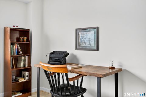 Tiny photo for 292 Pequot Avenue #E1, New London, CT 06320 (MLS # 24134120)