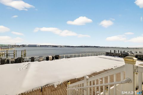 Tiny photo for 292 Pequot Avenue #E1, New London, CT 06320 (MLS # 24134120)