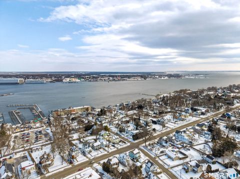 Tiny photo for 292 Pequot Avenue #E1, New London, CT 06320 (MLS # 24134120)