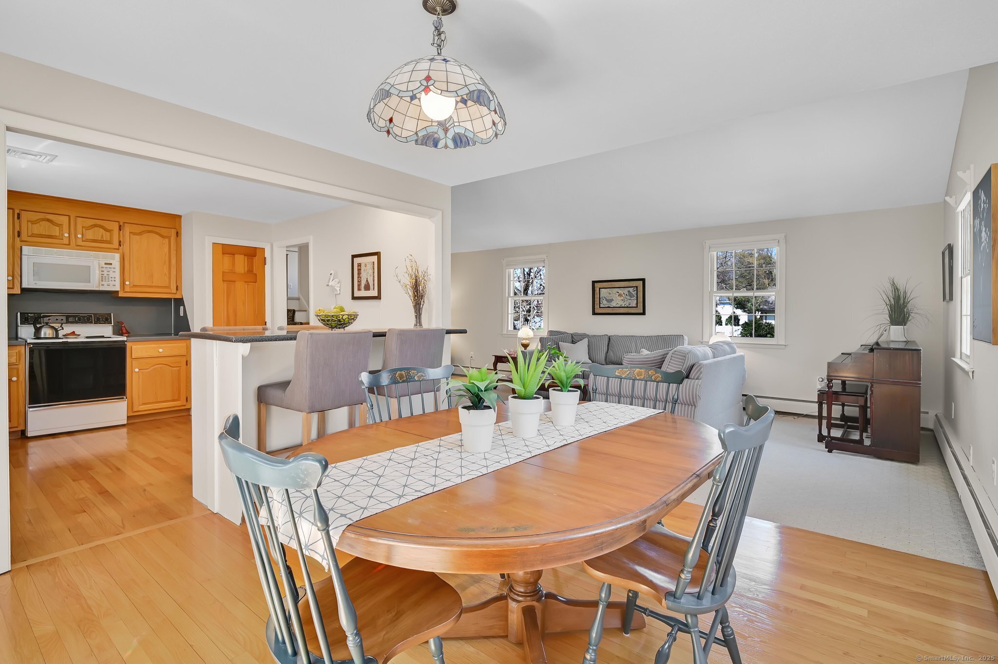 26 Trinity Avenue, Glastonbury, Connecticut image 6