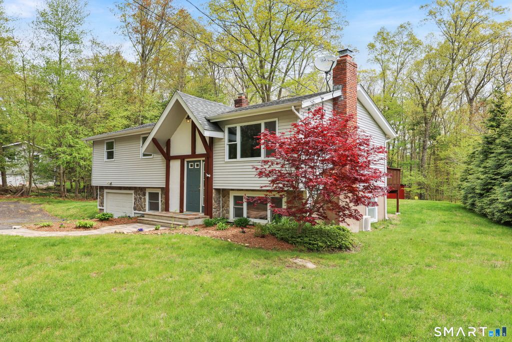 Photo of 30 Lucerne Drive, Willington, CT 06279 (MLS # 24174350)