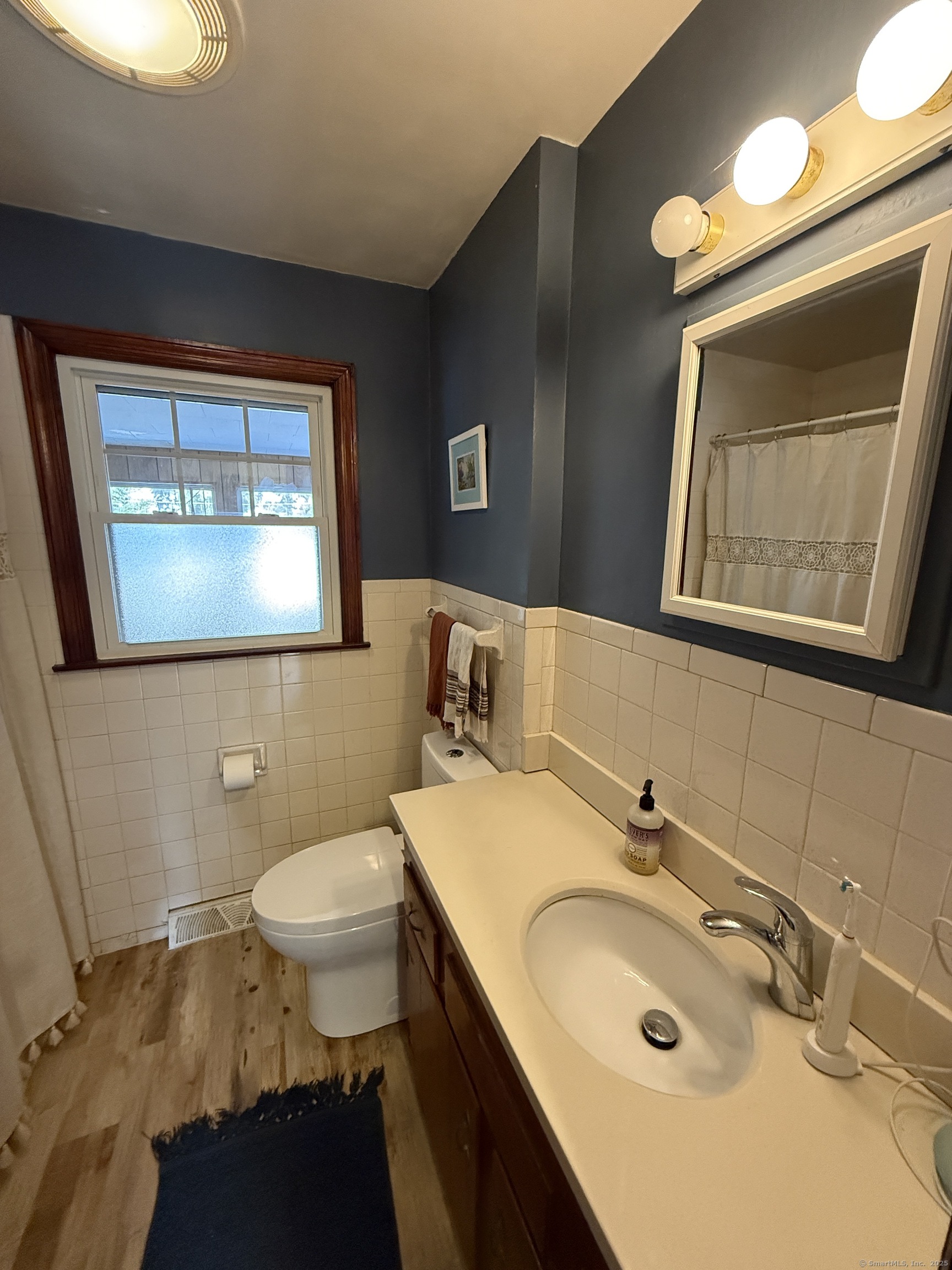 1002 Highland Avenue, Torrington, Connecticut image 26
