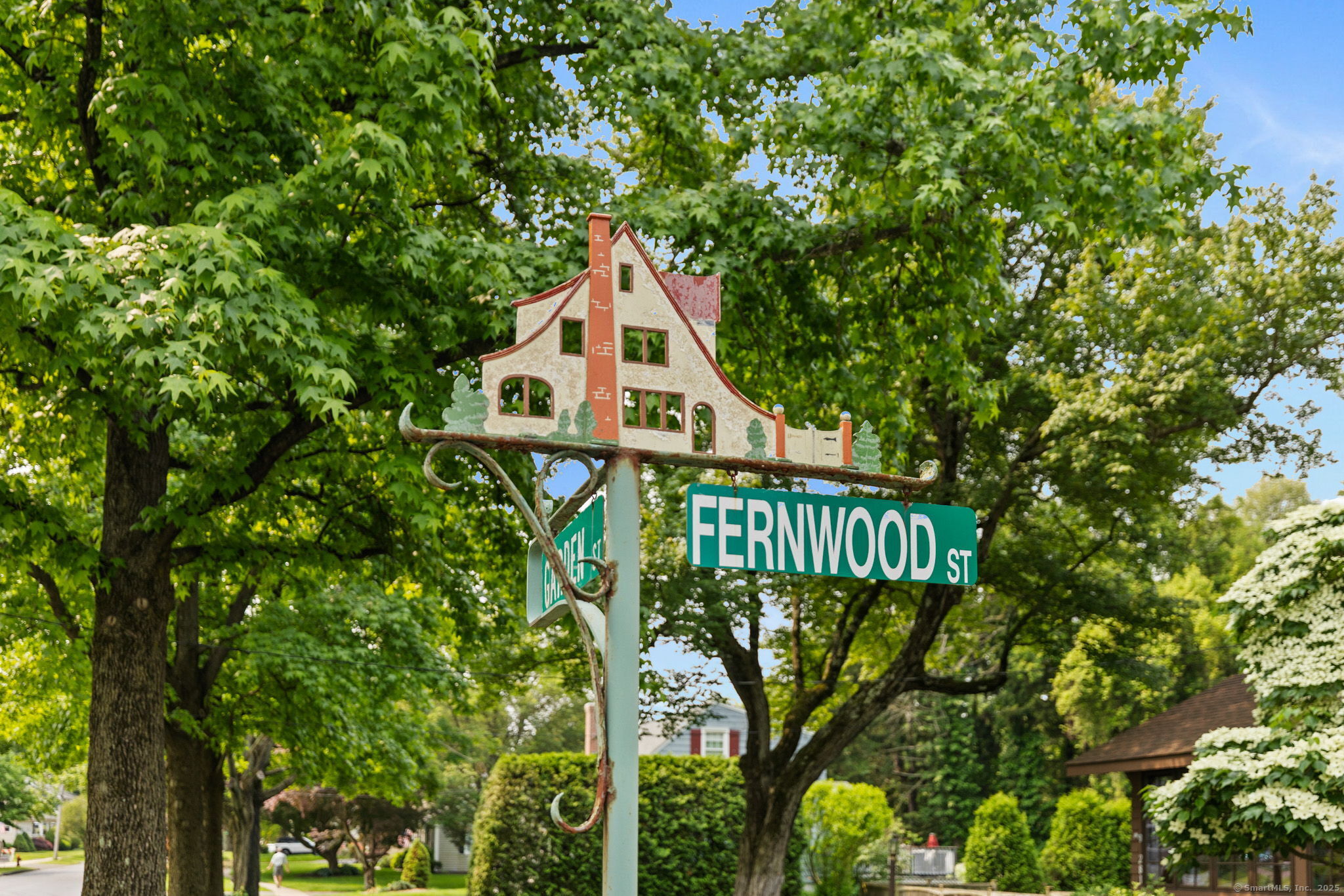 10 Fernwood Street