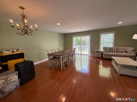 Tiny photo for 15 Freedom Way #32, East Lyme, CT 06357 (MLS # 24176869)