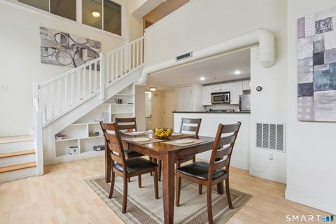 Tiny photo for 124 Court Street #5, New Haven, CT 06511 (MLS # 24164146)