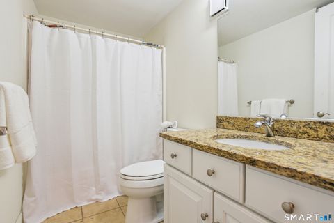 Tiny photo for 124 Court Street #5, New Haven, CT 06511 (MLS # 24164146)