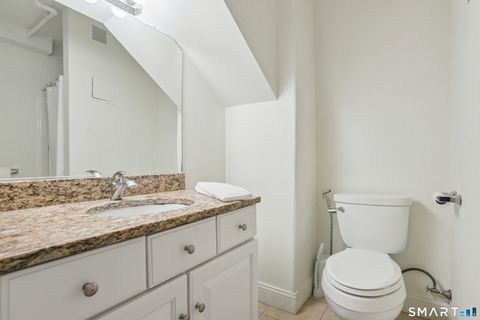 Tiny photo for 124 Court Street #5, New Haven, CT 06511 (MLS # 24164146)