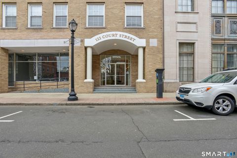 Tiny photo for 124 Court Street #5, New Haven, CT 06511 (MLS # 24164146)