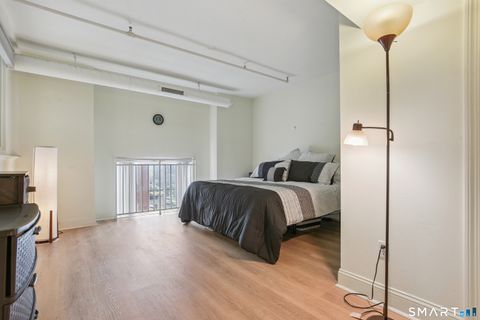 Tiny photo for 124 Court Street #5, New Haven, CT 06511 (MLS # 24164146)