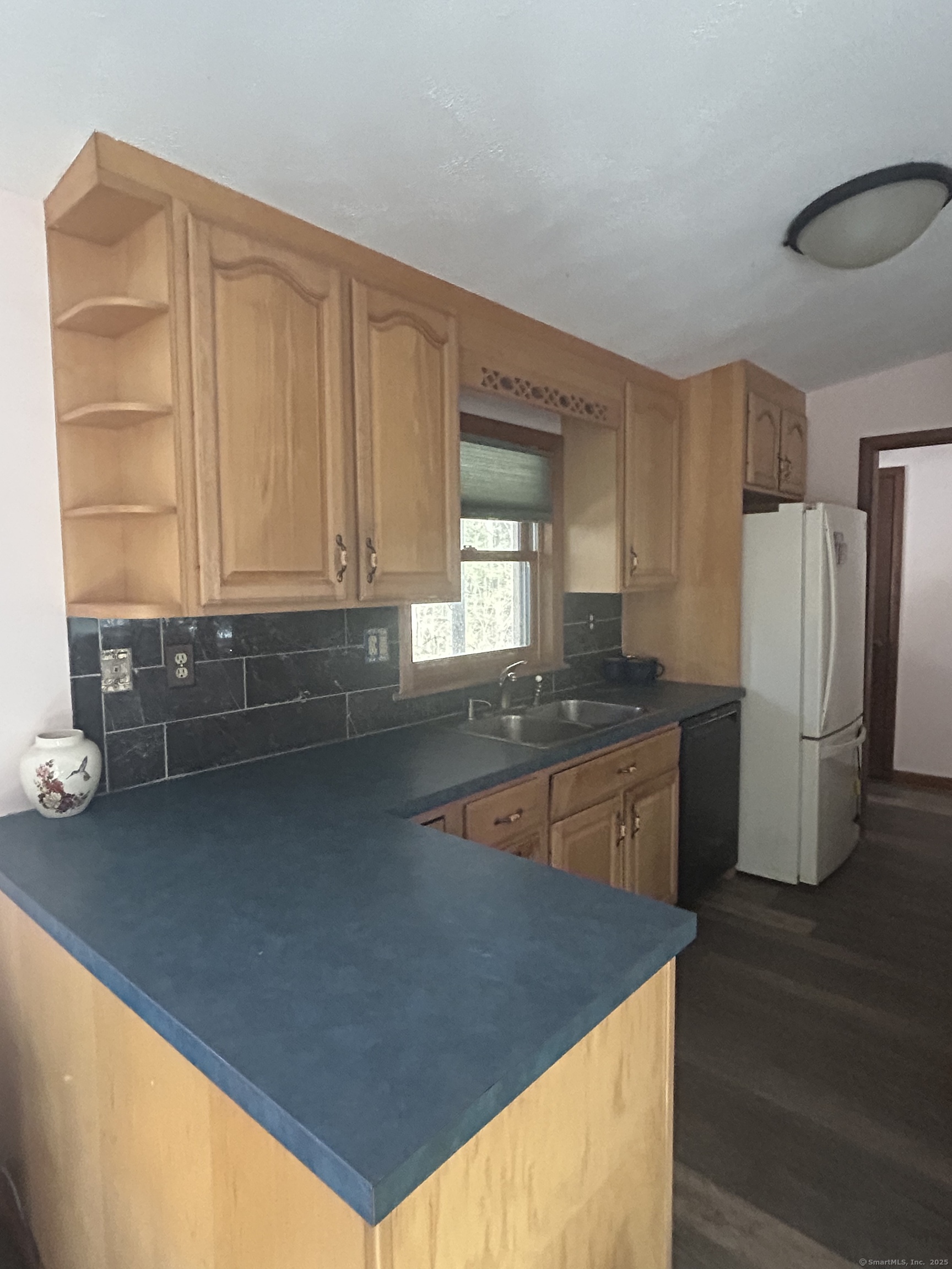 69 Eddy Road, Barkhamsted, Connecticut image 2