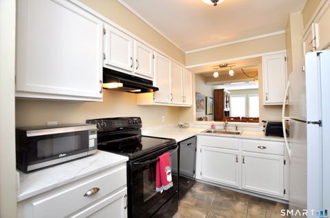 Tiny photo for 76 Farview Commons, Southbury, CT 06488 (MLS # 24145080)