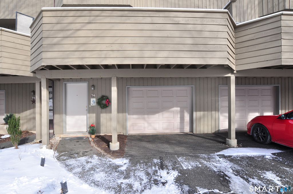 Photo of 76 Farview Commons, Southbury, CT 06488 (MLS # 24145080)