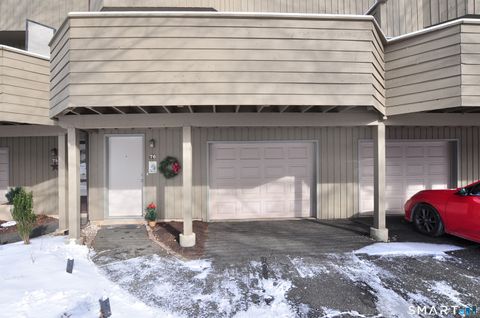 Tiny photo for 76 Farview Commons, Southbury, CT 06488 (MLS # 24145080)