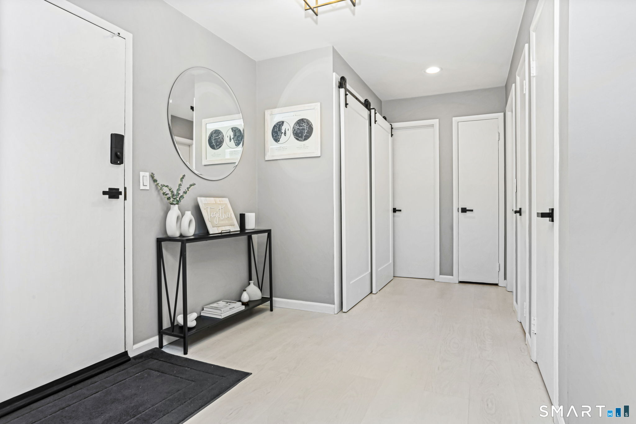 697 Cove Road APT 1B