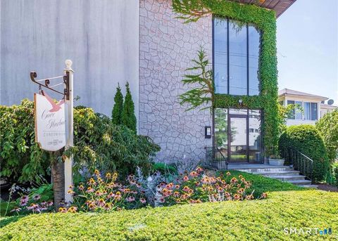 697 Cove Road APT 1B Stamford CT 06902