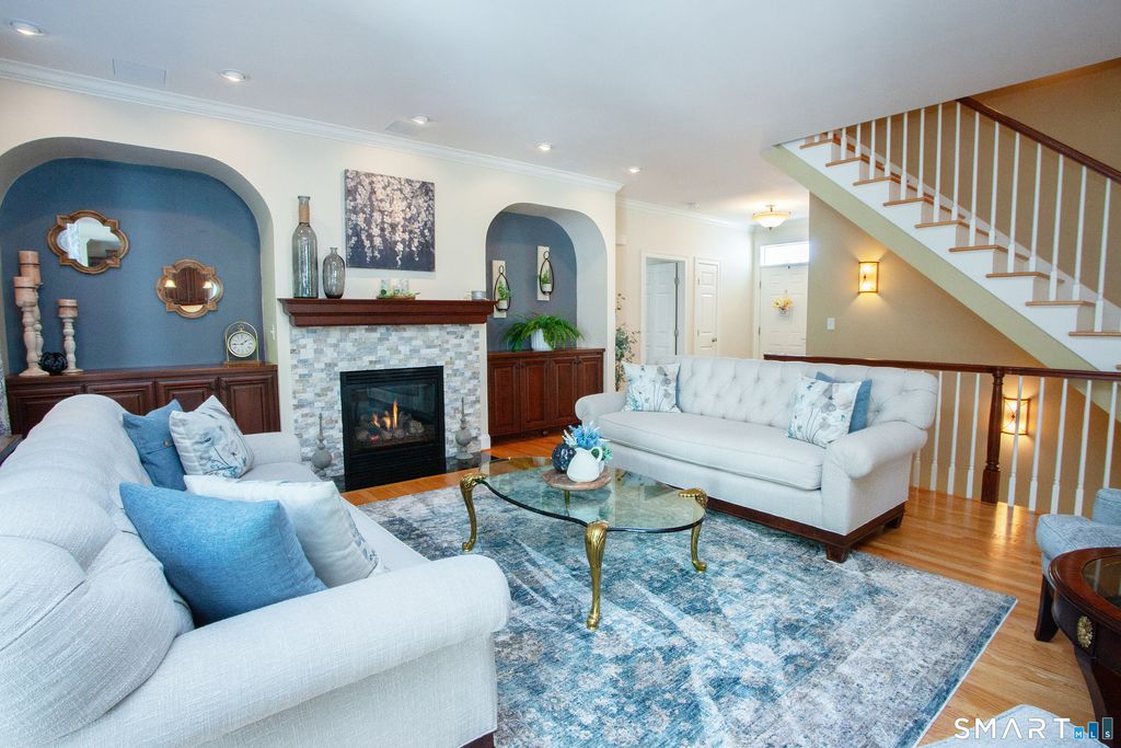 Photo of 37 Bantry Road #37, Simsbury, CT 06070 (MLS # 24166757)