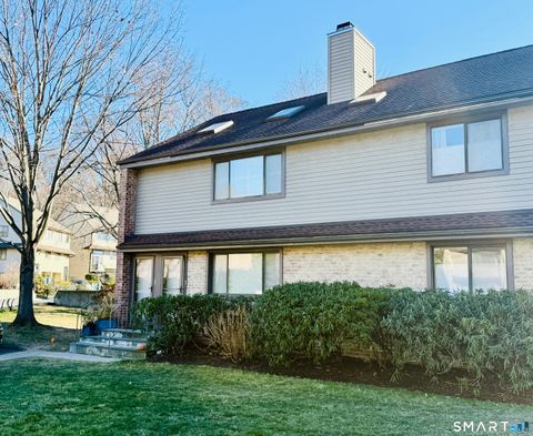 2289 Bedford Street H13 Stamford CT 06905