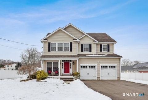 Photo of 10 Ball Road, North Haven, CT 06473 (MLS # 24147424)